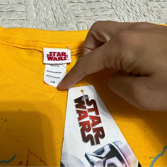 Star Wars VINTAGE Men’s Large Empire Strikes Back Boba Fett T-Shirt Yellow NWT - Picture 3 of 6